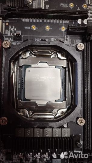 Intel xeon e5 2640 v3