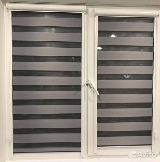 Кассетные рулонные шторы день ночь