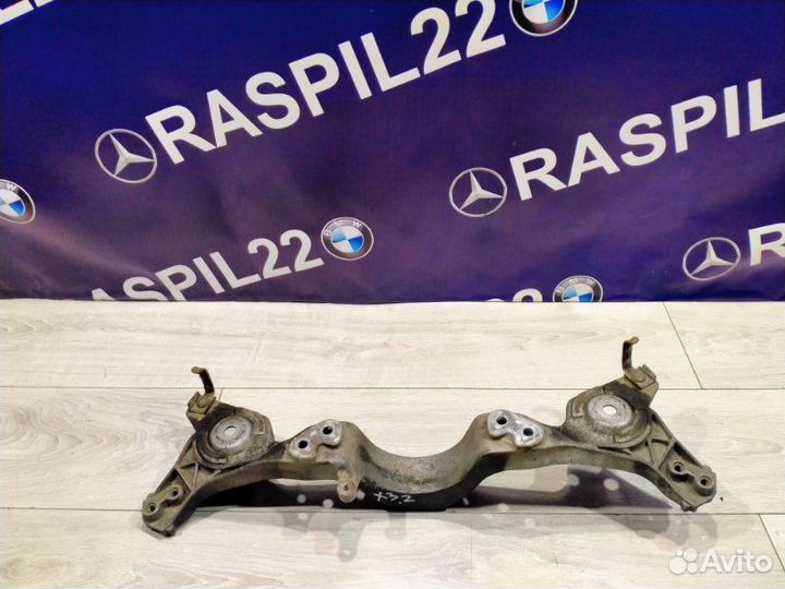 Крепление редуктора Bmw X3 E83 M54B25 01/2006