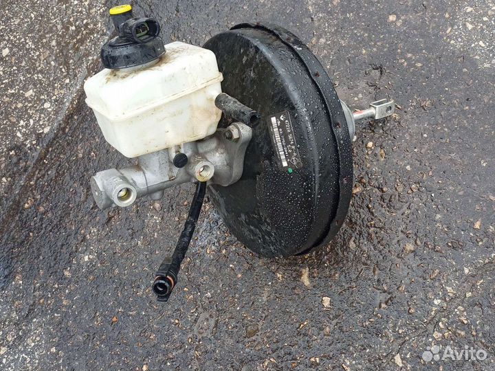 Вакуумный усилитель тормозов Largus