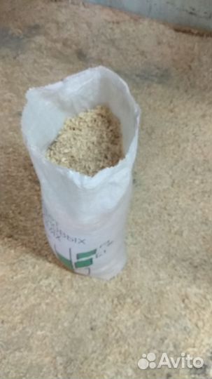 Сухие опилки-стружка хвойные (сосна, ель)