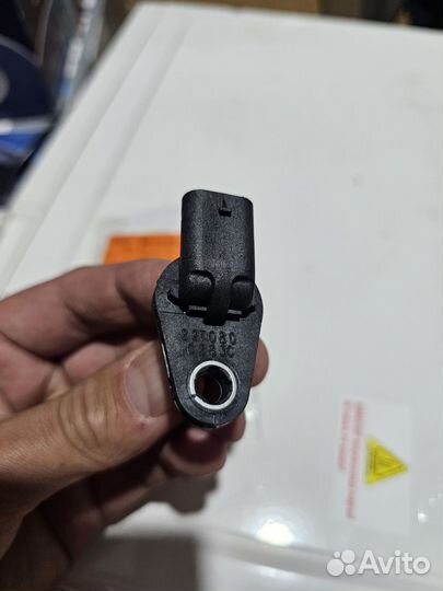 Датчик распредвала мерседес