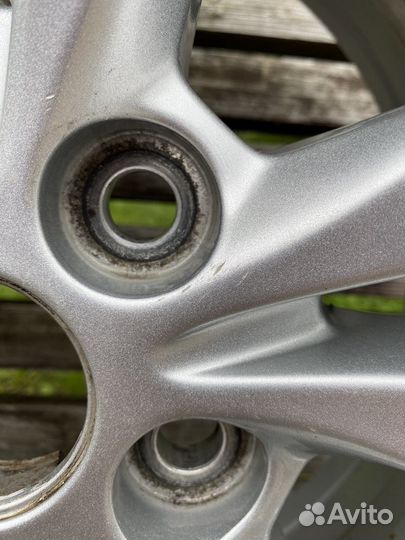 Диск 16“ Mitsibishi Outlander III