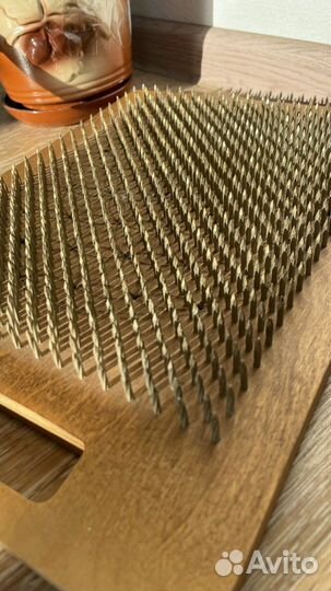 Доска с гвоздями