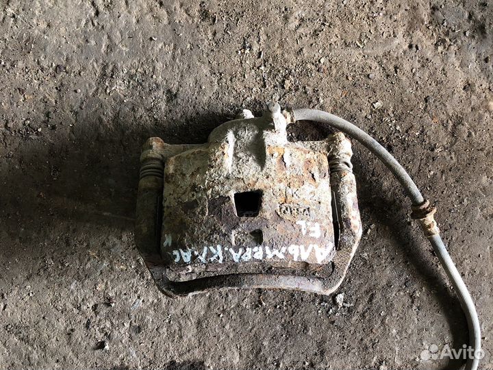 Nissan almera classic Суппорт