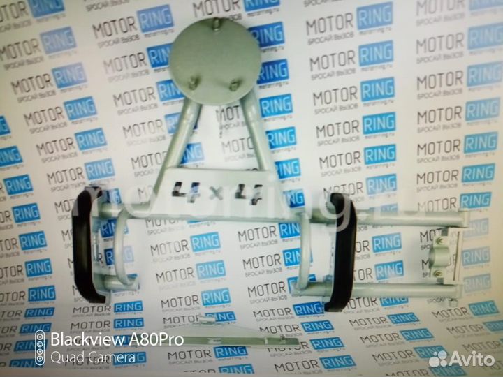 Кронштейн запасного колеса нивы 21214 и других