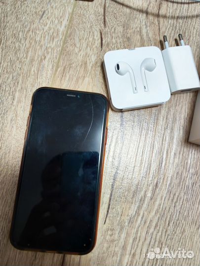 iPhone Xr, 128 ГБ