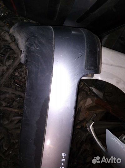 Бампер задний пассат Б-5 плюс, универсал