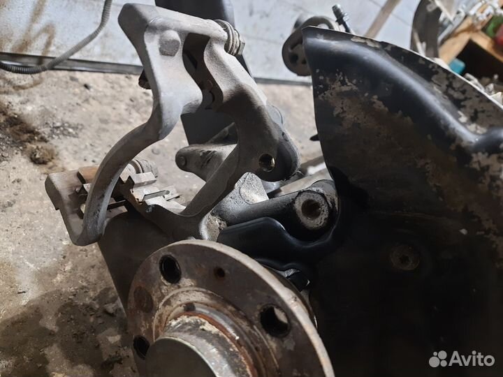 Задний подрамник балка в сборе VW Passat B6 CC B7