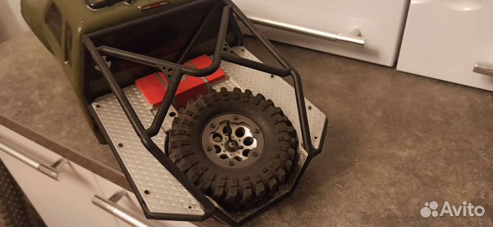 RC Кузов Axial SCX10 Honcho