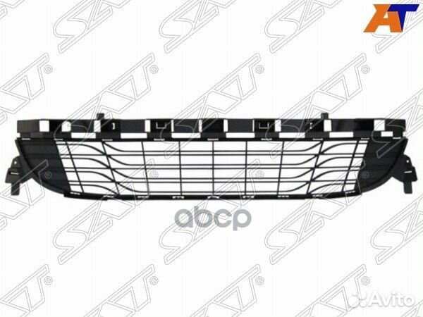 Решетка в бампер Renault Megane 08-12