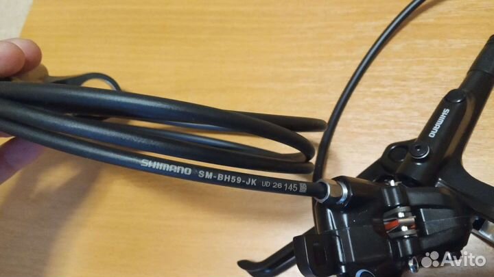 Гидравлические тормоза Shimano MT 200