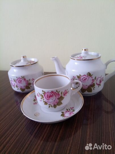 Посуда Дмитровского фарфорового завода Клеймо 1сор