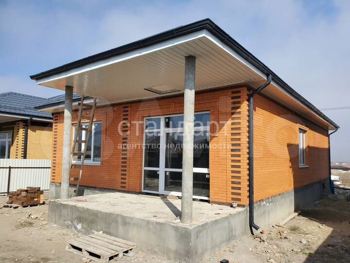 Дом 106 м² на участке 4 сот.