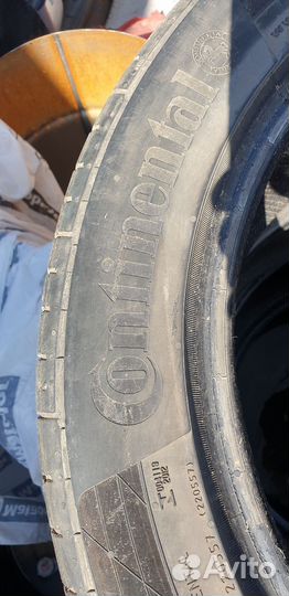 Continental ContiPremiumContact 5 245/45 R17 89H