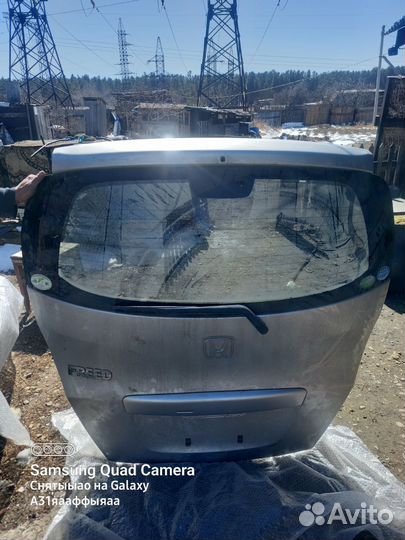 Дверь багажника honda freed