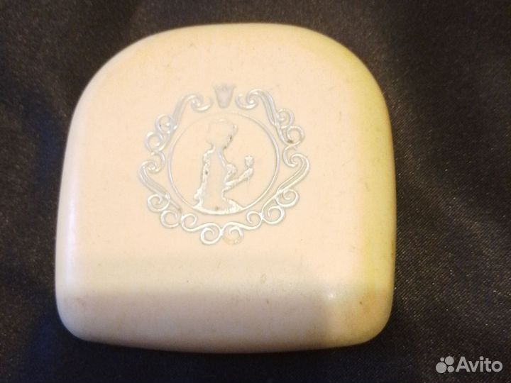 Компактная пудра 