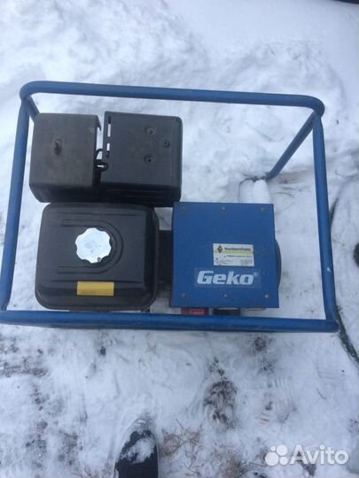 Бензиновый генератор