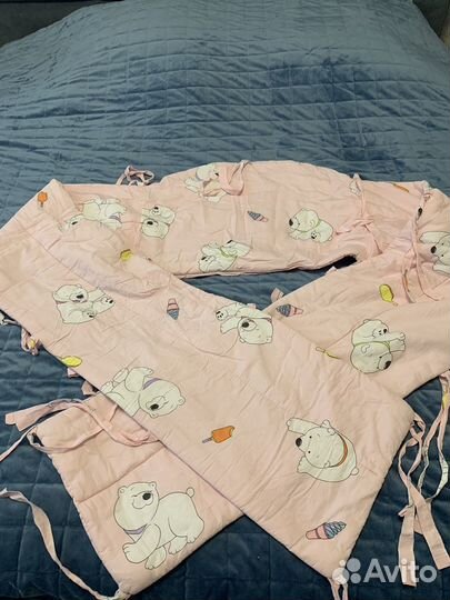 Бортик в кроватку