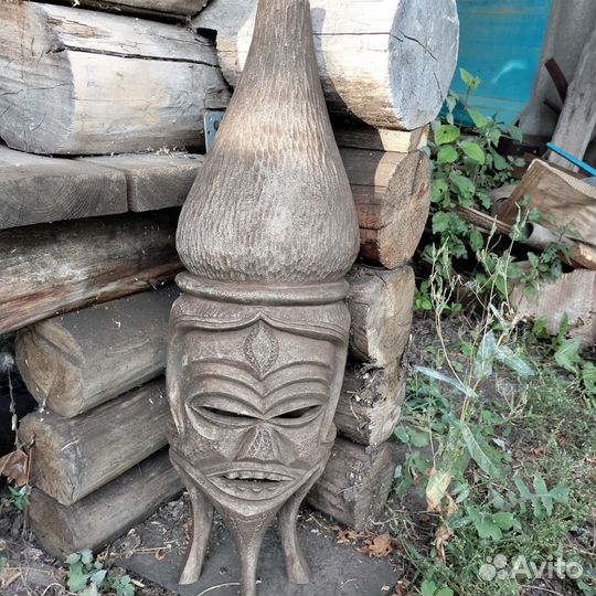 Африканские маски из дерева