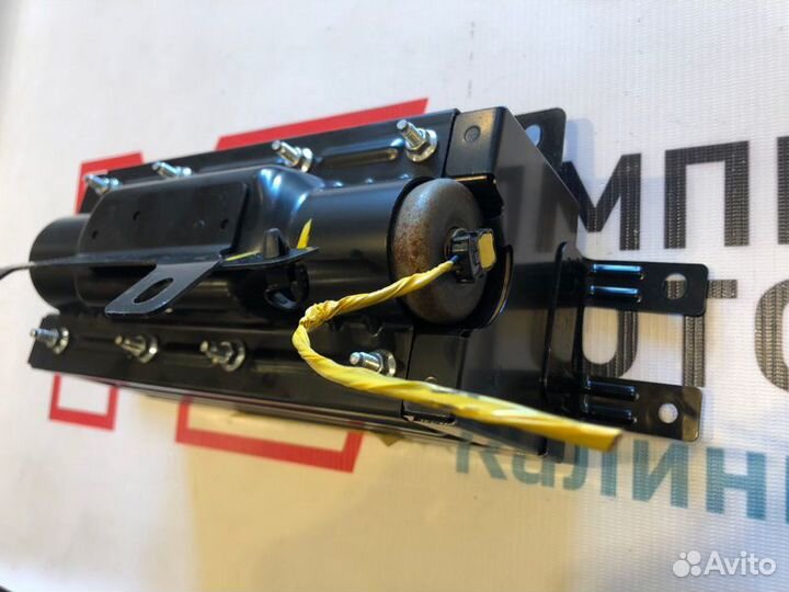 Подушка безопасности передняя правая Hyundai H-1