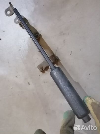 Рычаг стояночного тормоза LADA Granta