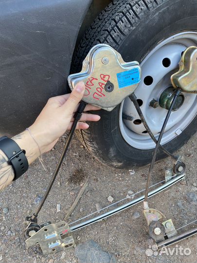 Механические стеклоподъемники Ока 11113