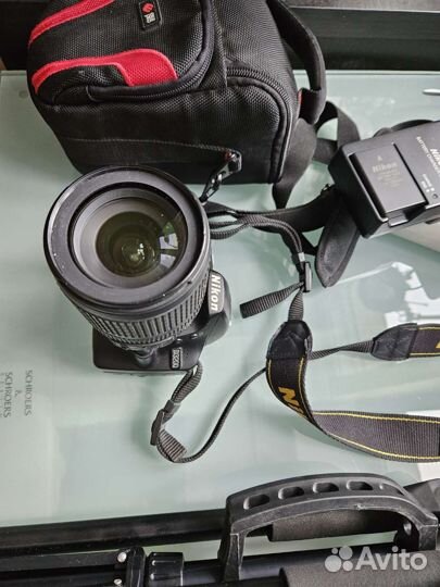 Nikon D3200 kit 18-105mm