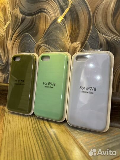 Чехлы на айфон 7/8