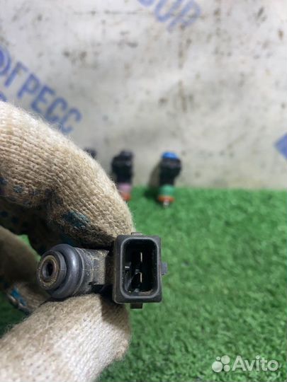 Форсунка топливная Renault Megane 2 универсал 1.6