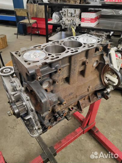 Блок цилиндров в сборе Hyundai Santa Fe 2.2 D4EB
