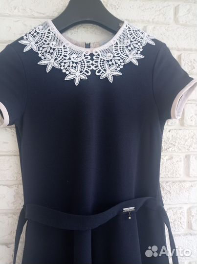 Платье для девочки школьное