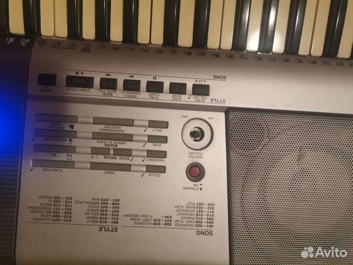Синтезатор Yamaha psr-295