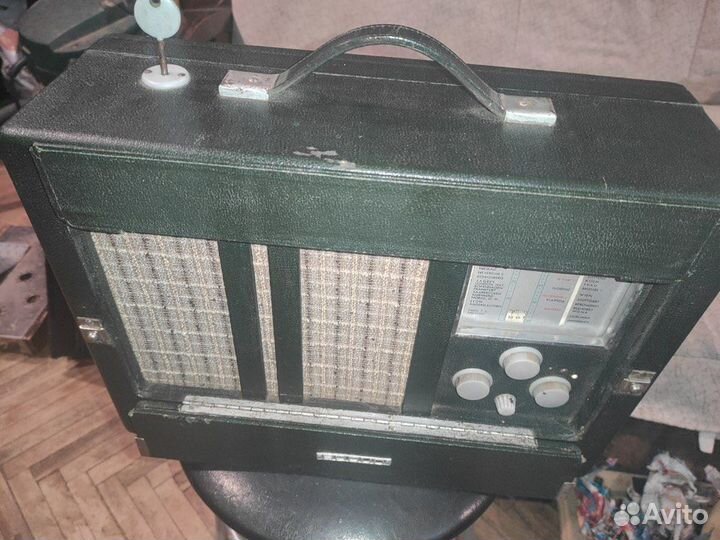Ламповый радиоприемник braun