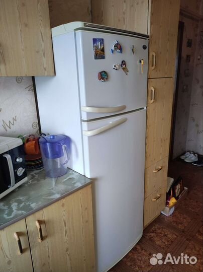 Холодильник atlant двухкамерный бу