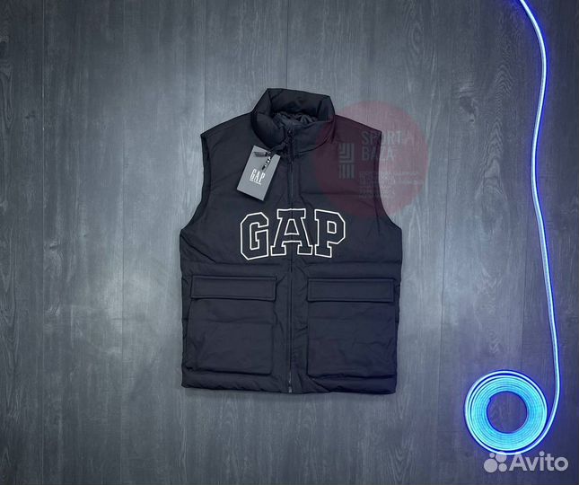 Жилетка GAP