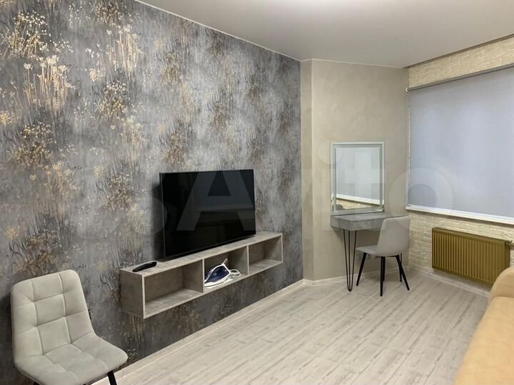 2-к. квартира, 53,5 м², 2/5 эт.