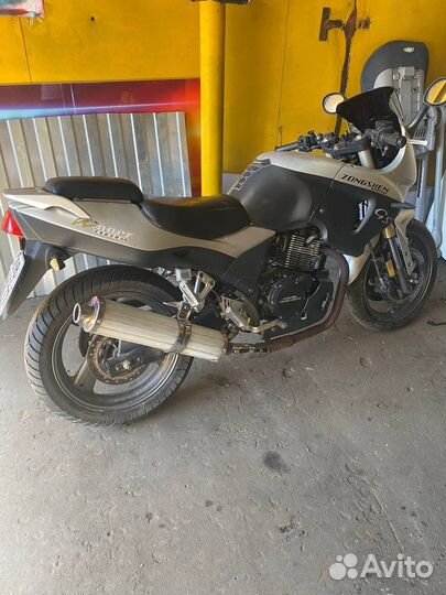 Продаётся мотоцикл Zongshen zs250