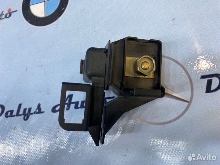 Клемма аккумулятора Bmw X3 E83LCI N52B25 2008Г