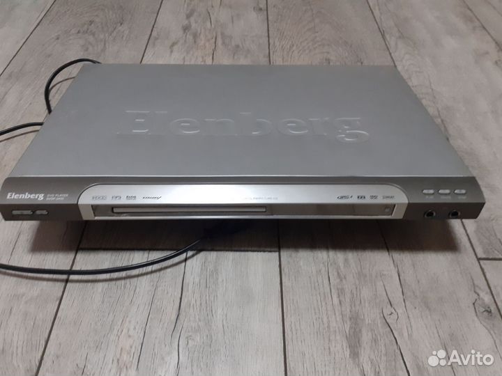 DVD плеер с пультом