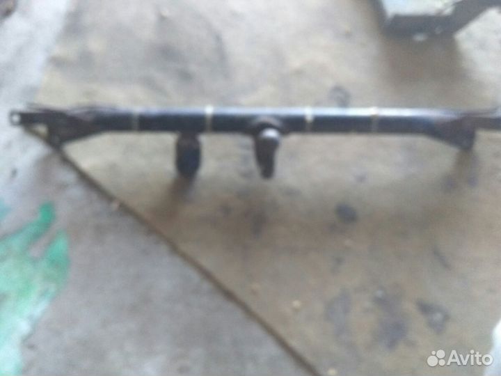 Продам фаркоп с MB