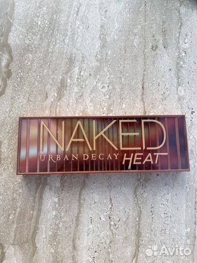 Палетка теней Urban Decay Naked Heat