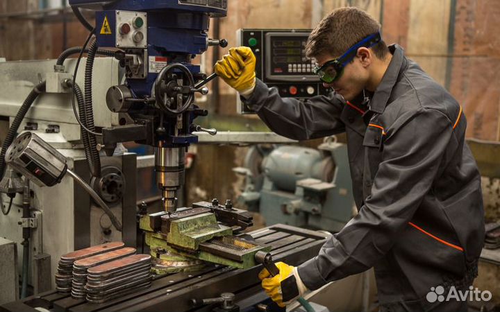 Фрезеровщик на универсальное оборудование