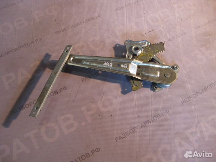 Механизмы стеклоподъёмников зад. дверей Ниссан Жук