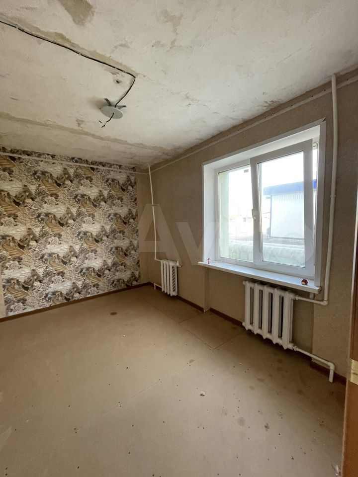 4-к. квартира, 64 м², 1/5 эт.