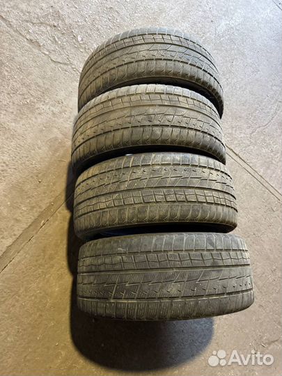 Goform W766 235/45 R17 97