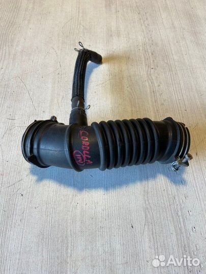 Патрубок воздушного фильтра Toyota Corolla 180