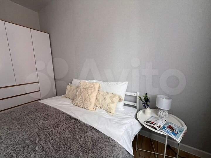 2-к. квартира, 64 м², 4/16 эт.