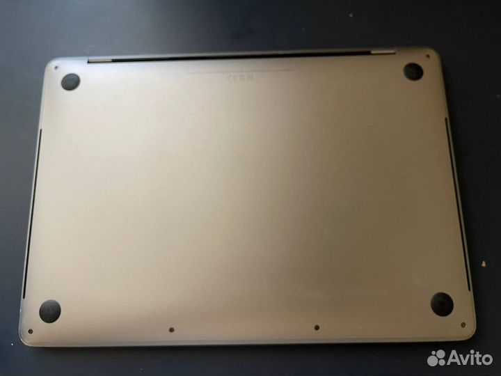 Macbook pro 13 retina 2019 touch bar
