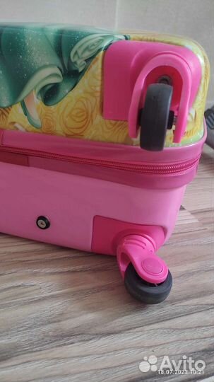 Детский чемодан